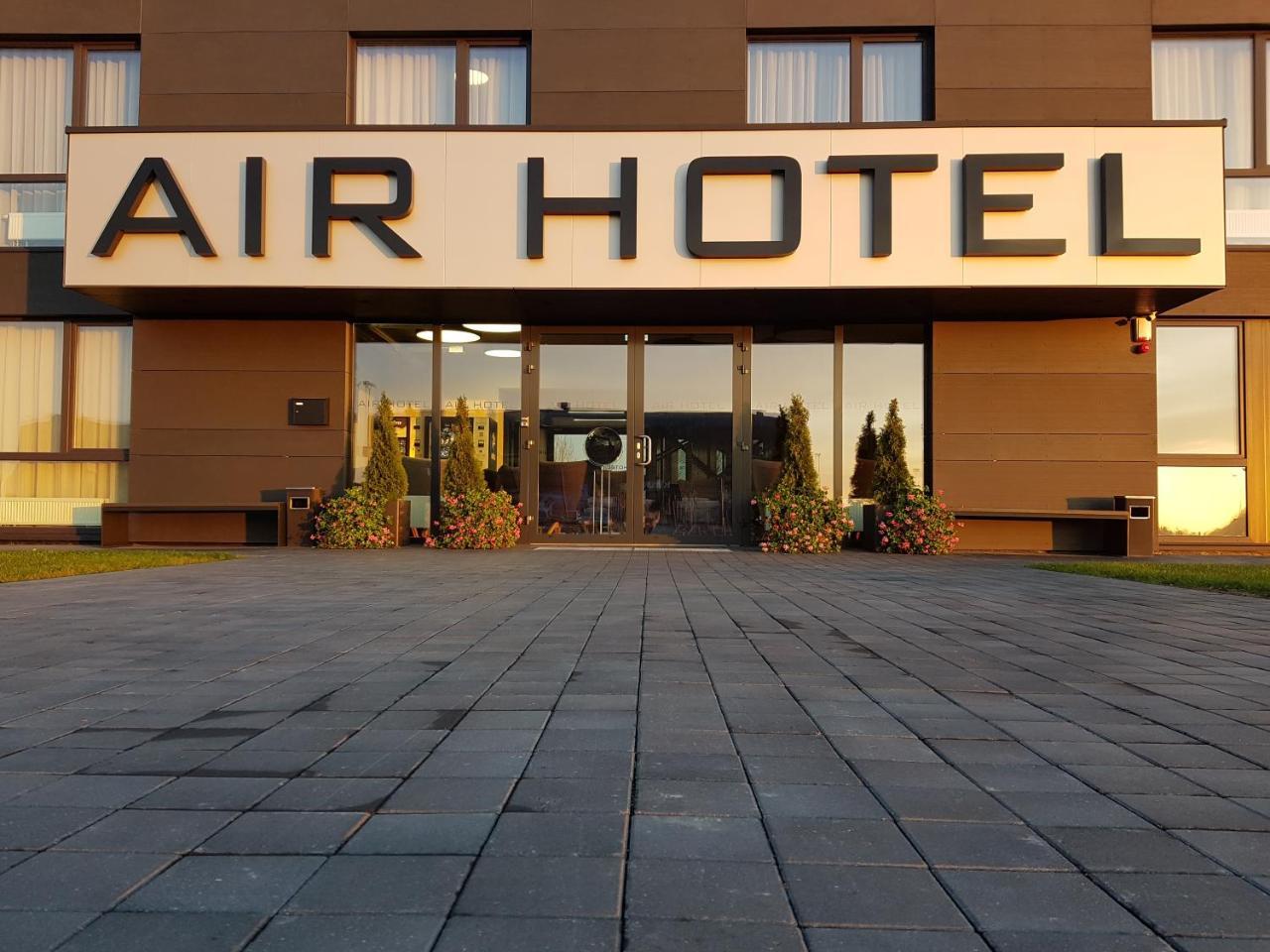 Air Hotel Karmėlava Exterior foto